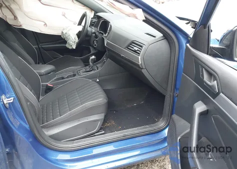 2022 Volkswagen Jetta 1.5T Sport из США, поврежденный, VIN 3VWBM7BU8NM026837